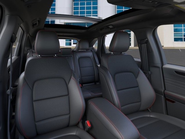 Ford Escape Hybrid Vehicle Full-screen Gallery Image 10