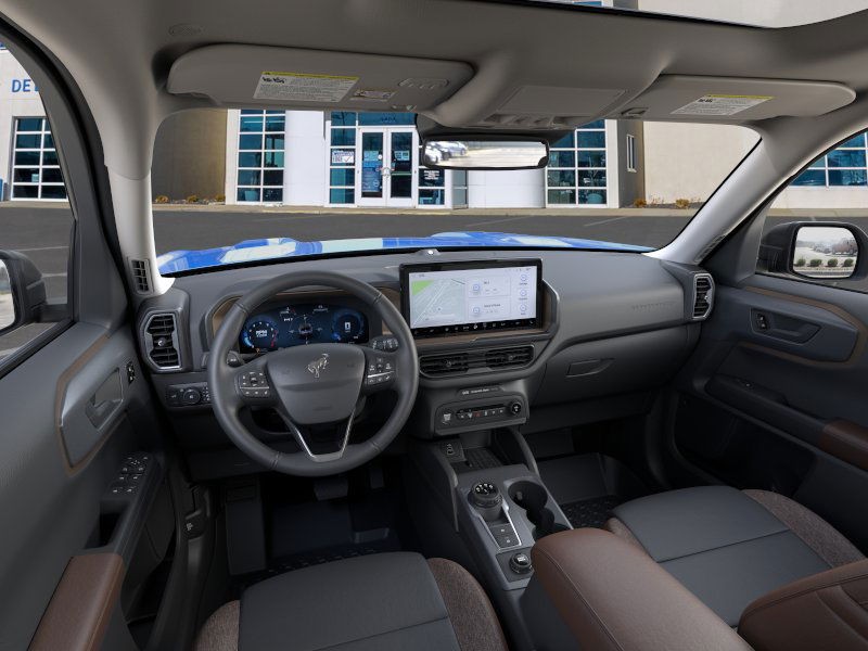 Ford Bronco Sport Vehicle Full-screen Gallery Image 9