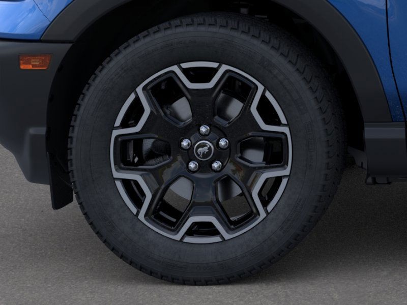 Ford Bronco Sport Vehicle Full-screen Gallery Image 19