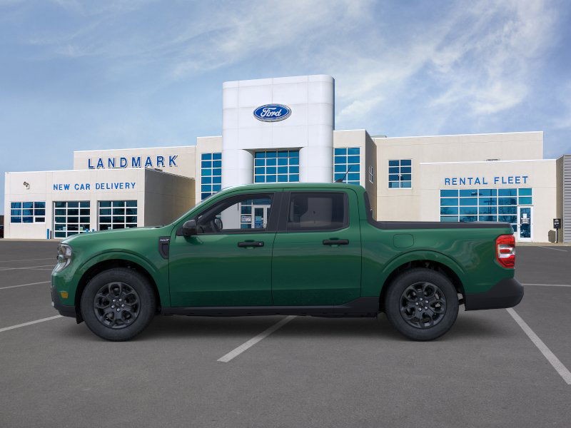 Ford Maverick Vehicle Full-screen Gallery Image 3