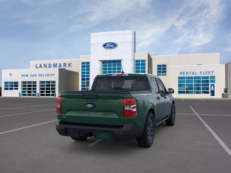 Ford Maverick Vehicle Full-screen Gallery Image 8