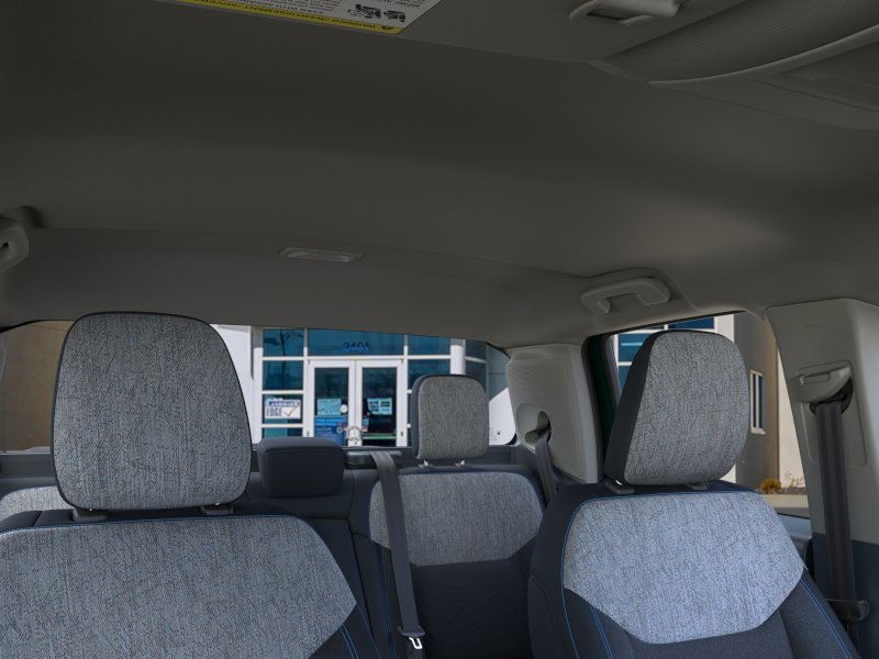 Ford Maverick Vehicle Full-screen Gallery Image 12