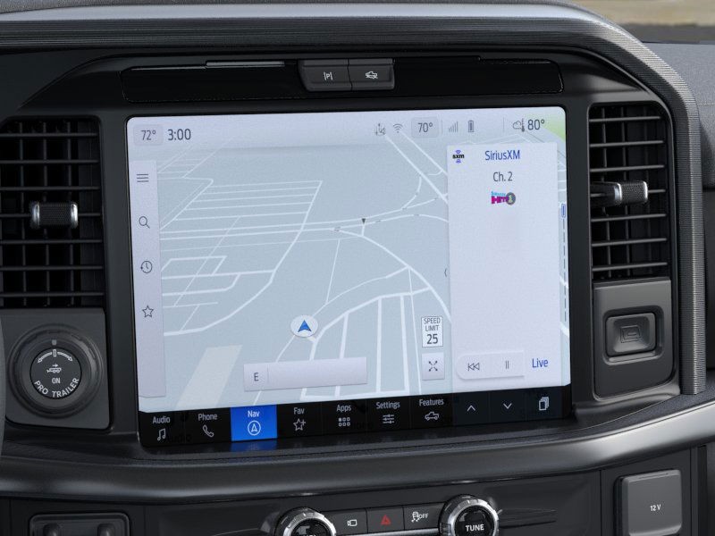 Ford F-150 Vehicle Full-screen Gallery Image 14