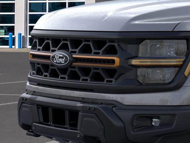 Ford F-150 Vehicle Full-screen Gallery Image 17