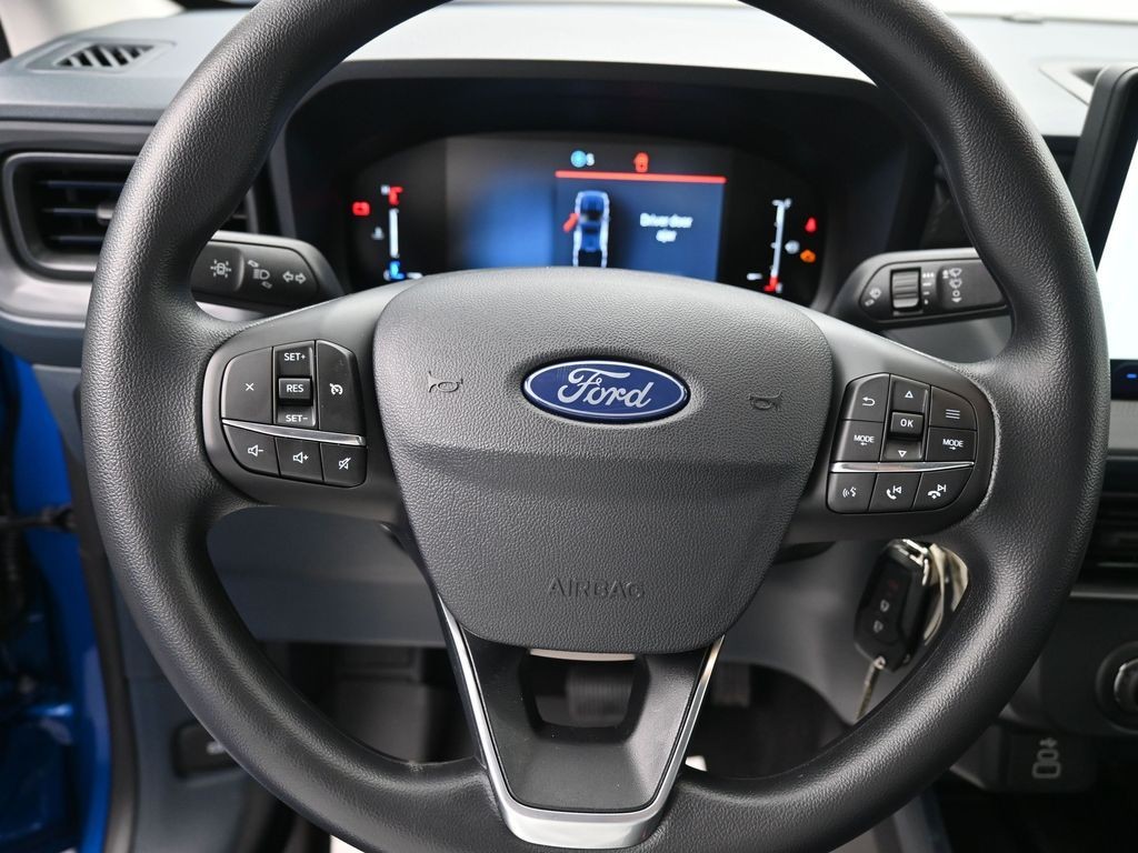 Ford Maverick Vehicle Full-screen Gallery Image 12