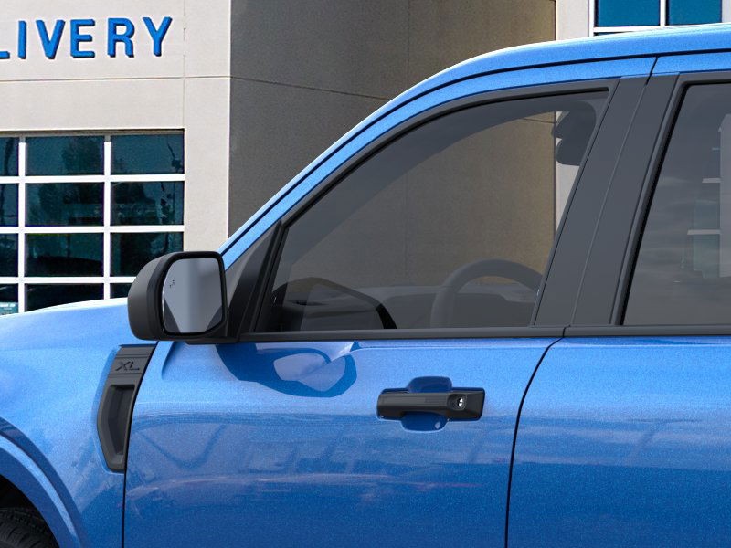 Ford Vehicle Full-screen Gallery Image 21