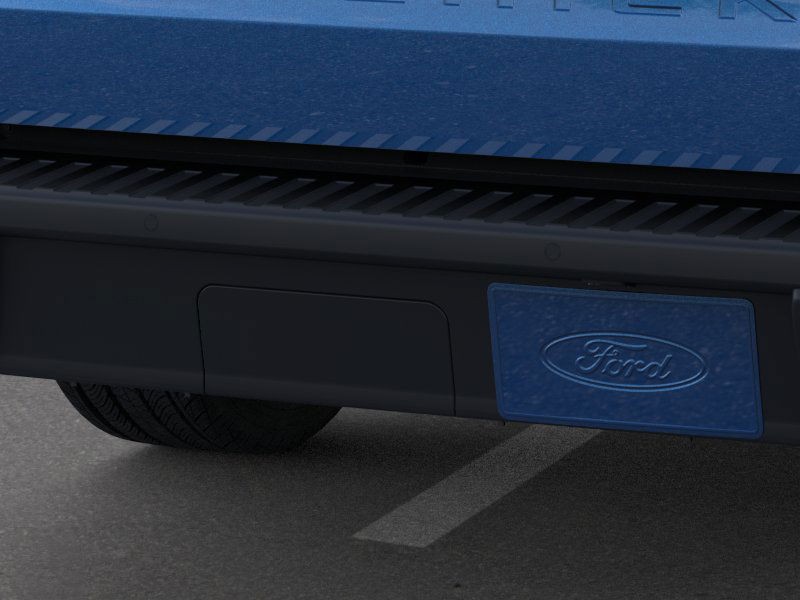 Ford Vehicle Full-screen Gallery Image 23