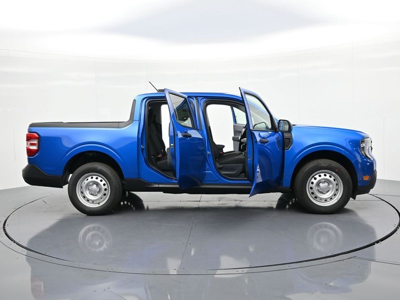 Ford Maverick Vehicle Full-screen Gallery Image 27