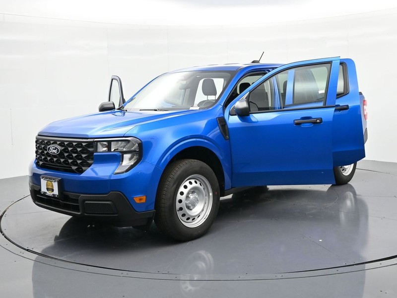 Ford Maverick Vehicle Full-screen Gallery Image 29