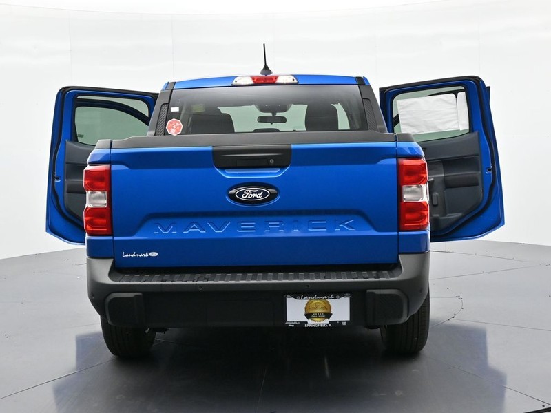 Ford Maverick Vehicle Full-screen Gallery Image 30