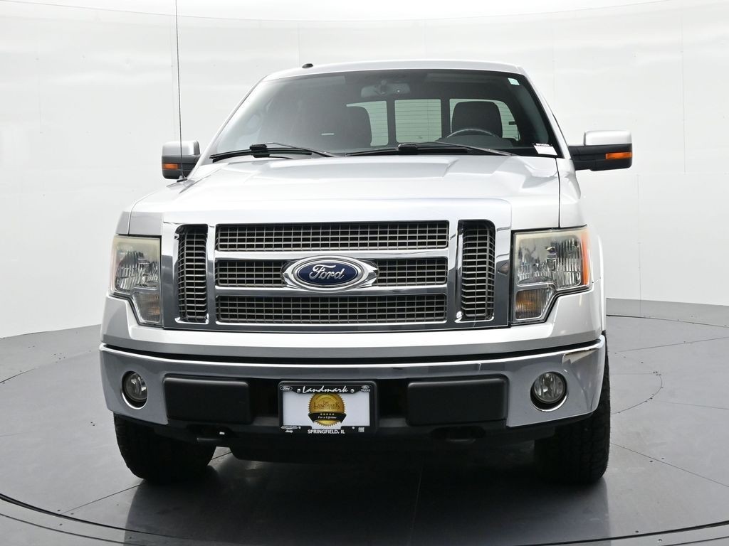 Ford F-150 Vehicle Full-screen Gallery Image 3