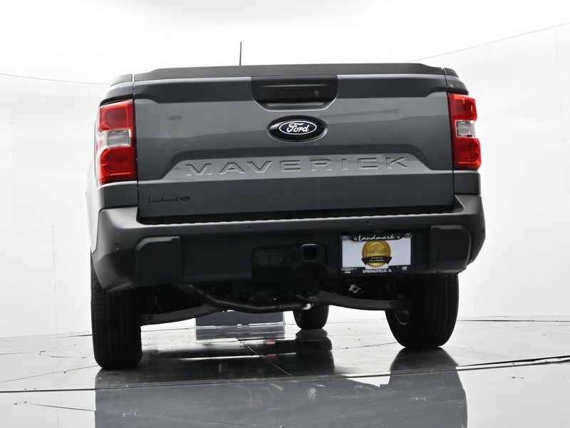 Ford Maverick Vehicle Full-screen Gallery Image 23