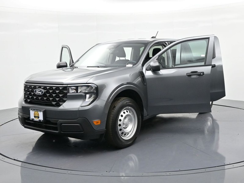 Ford Maverick Vehicle Full-screen Gallery Image 28