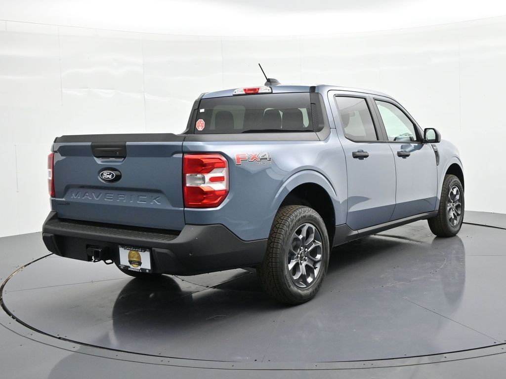 Ford Maverick Vehicle Full-screen Gallery Image 6