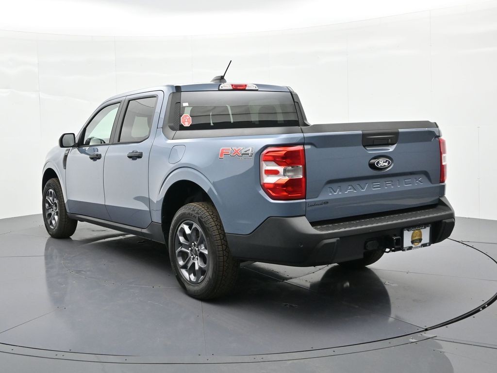 Ford Maverick Vehicle Full-screen Gallery Image 8