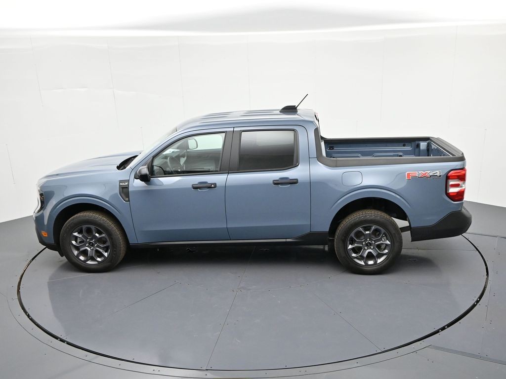 Ford Maverick Vehicle Full-screen Gallery Image 29