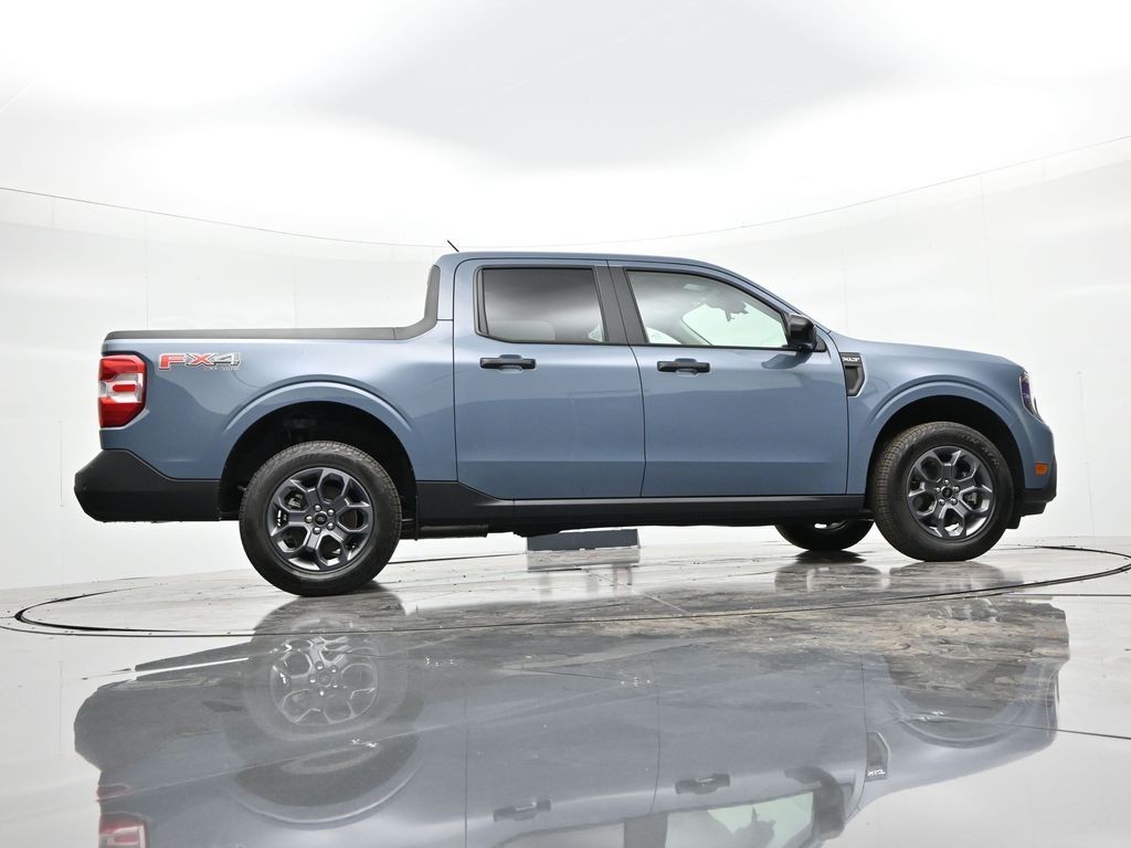 Ford Maverick Vehicle Full-screen Gallery Image 33