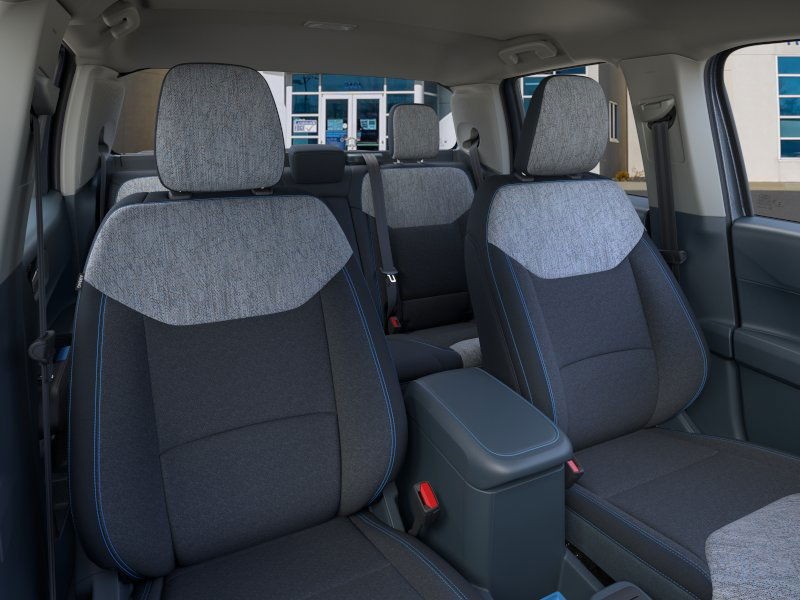 Ford Maverick Vehicle Full-screen Gallery Image 10