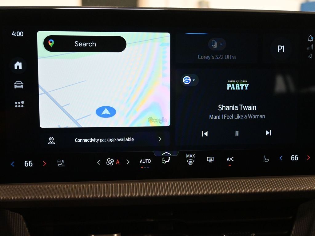 Ford Explorer Vehicle Full-screen Gallery Image 11