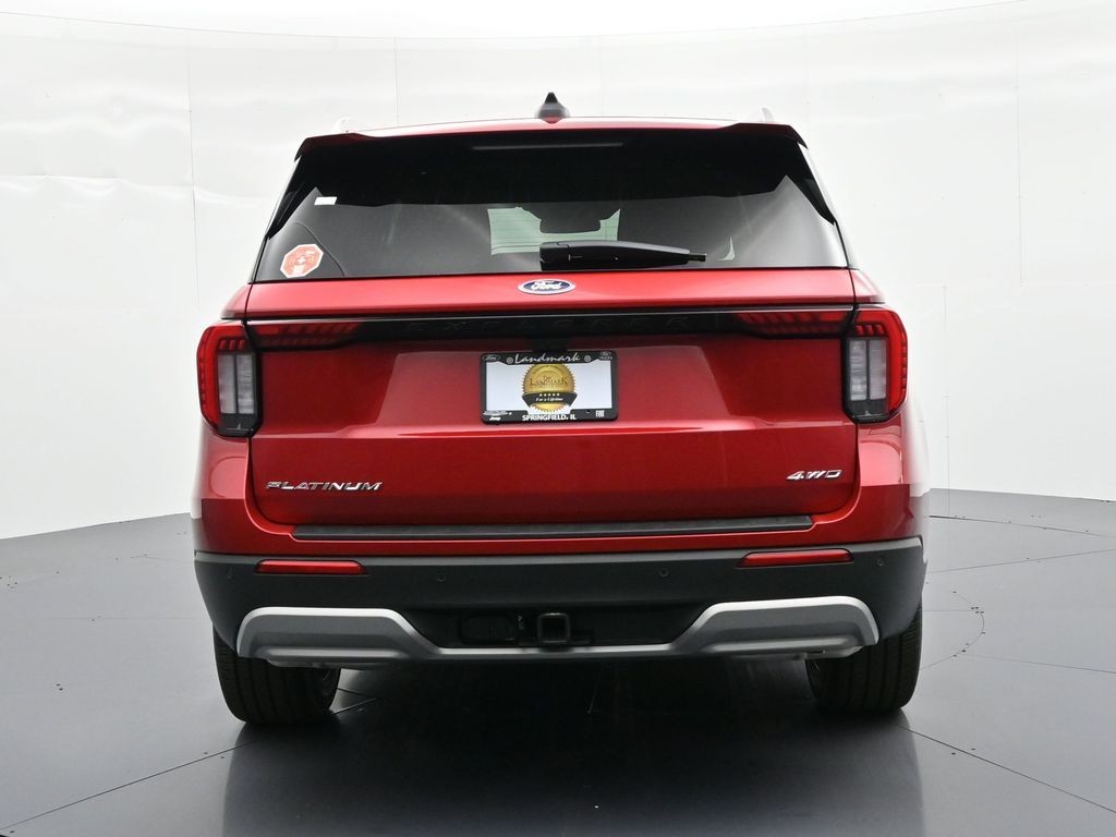 Ford Explorer Vehicle Full-screen Gallery Image 7