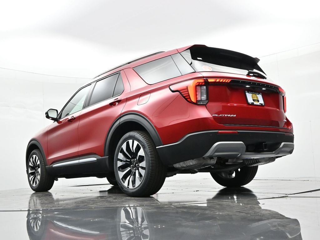 Ford Explorer Vehicle Full-screen Gallery Image 28