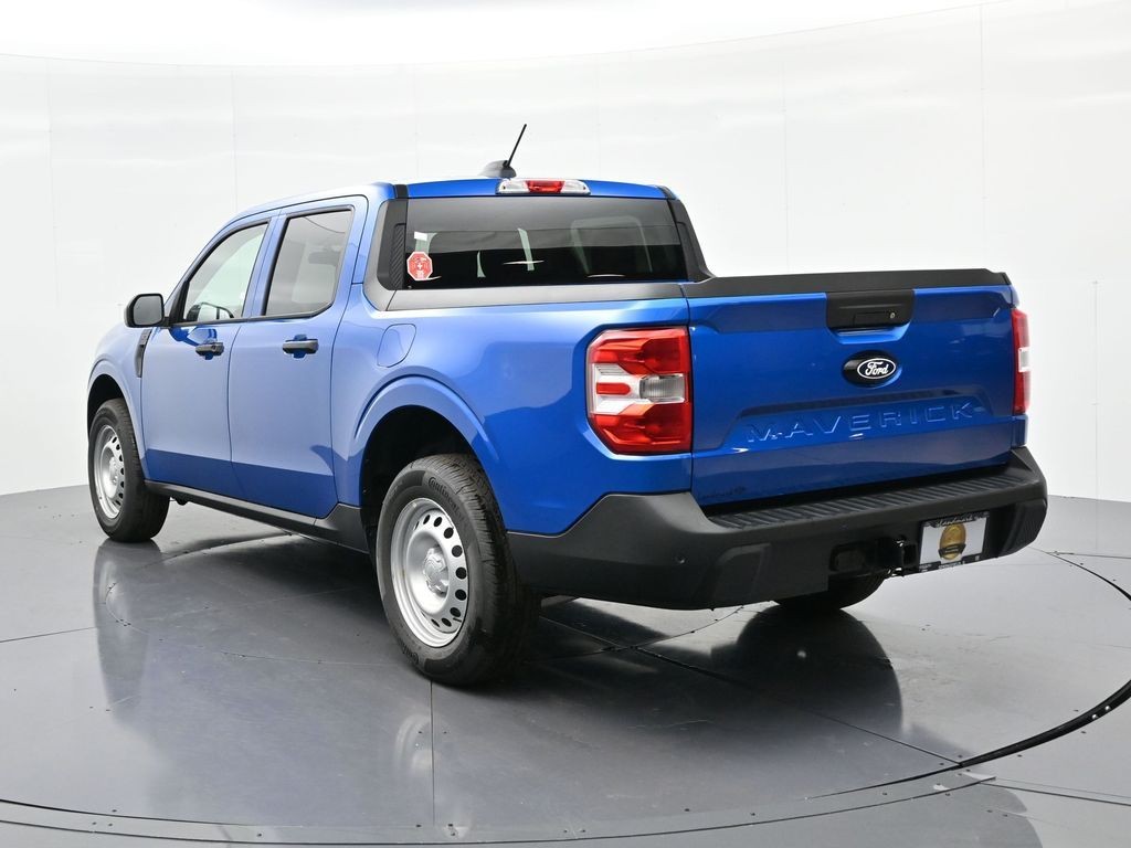 Ford Maverick Vehicle Full-screen Gallery Image 8