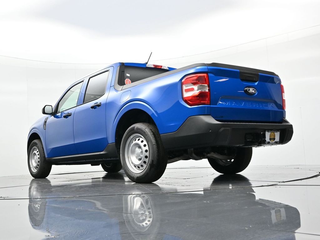 Ford Maverick Vehicle Full-screen Gallery Image 20