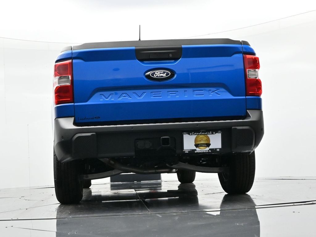 Ford Maverick Vehicle Full-screen Gallery Image 21