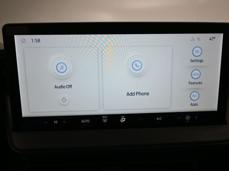 Ford Maverick Vehicle Full-screen Gallery Image 10