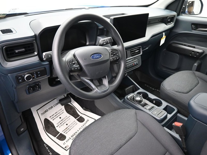 Ford Maverick Vehicle Full-screen Gallery Image 15