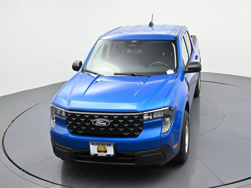 Ford Maverick Vehicle Full-screen Gallery Image 17