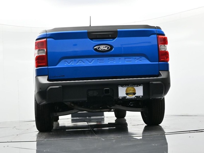 Ford Maverick Vehicle Full-screen Gallery Image 21