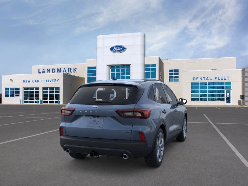 Ford Escape Hybrid Vehicle Full-screen Gallery Image 8