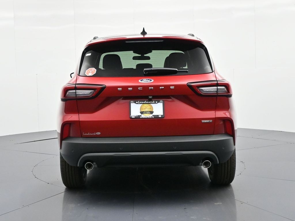 Ford Escape Hybrid Vehicle Full-screen Gallery Image 7