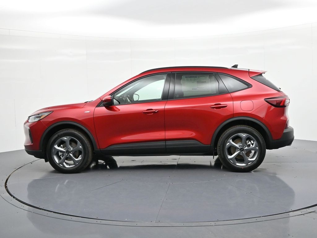 Ford Escape Hybrid Vehicle Full-screen Gallery Image 9