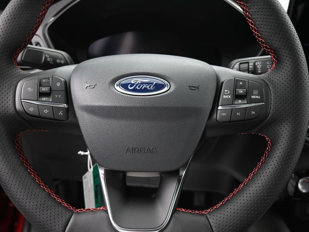 Ford Escape Hybrid Vehicle Full-screen Gallery Image 14