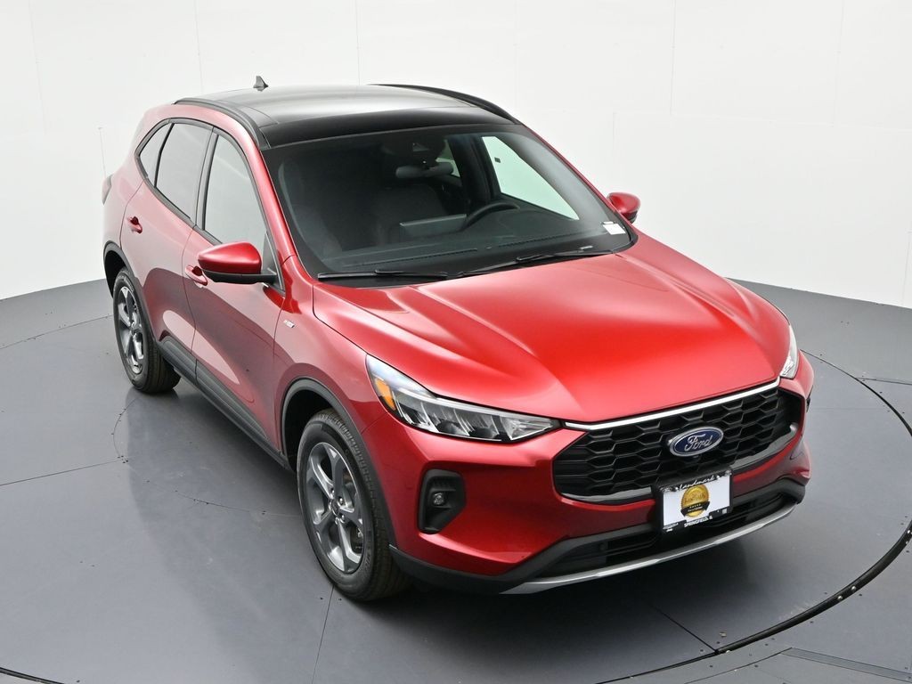 Ford Escape Hybrid Vehicle Full-screen Gallery Image 18