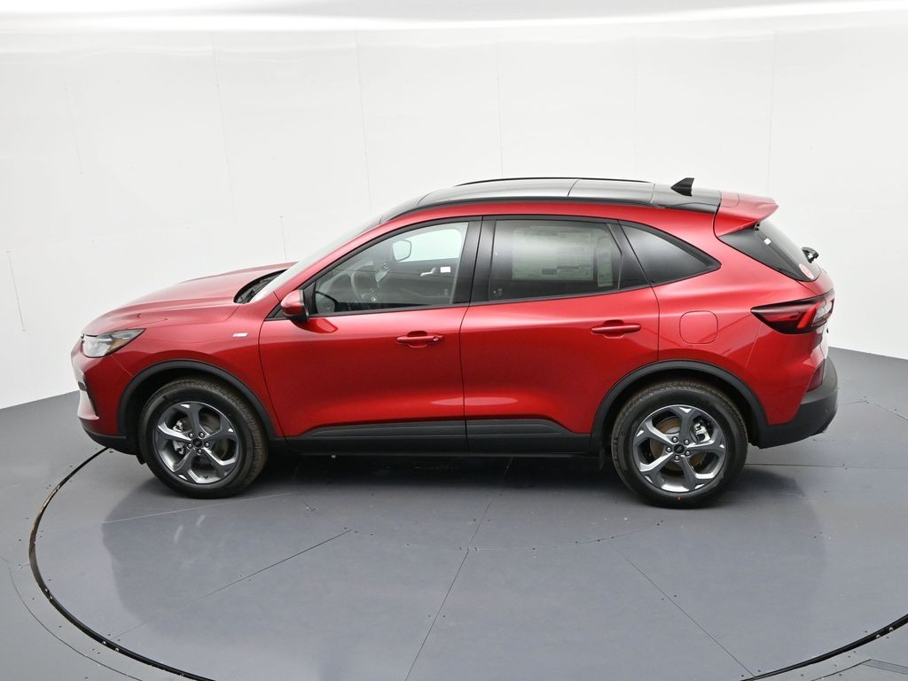 Ford Escape Hybrid Vehicle Full-screen Gallery Image 21
