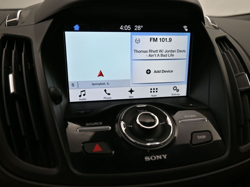 Ford Escape Vehicle Full-screen Gallery Image 12