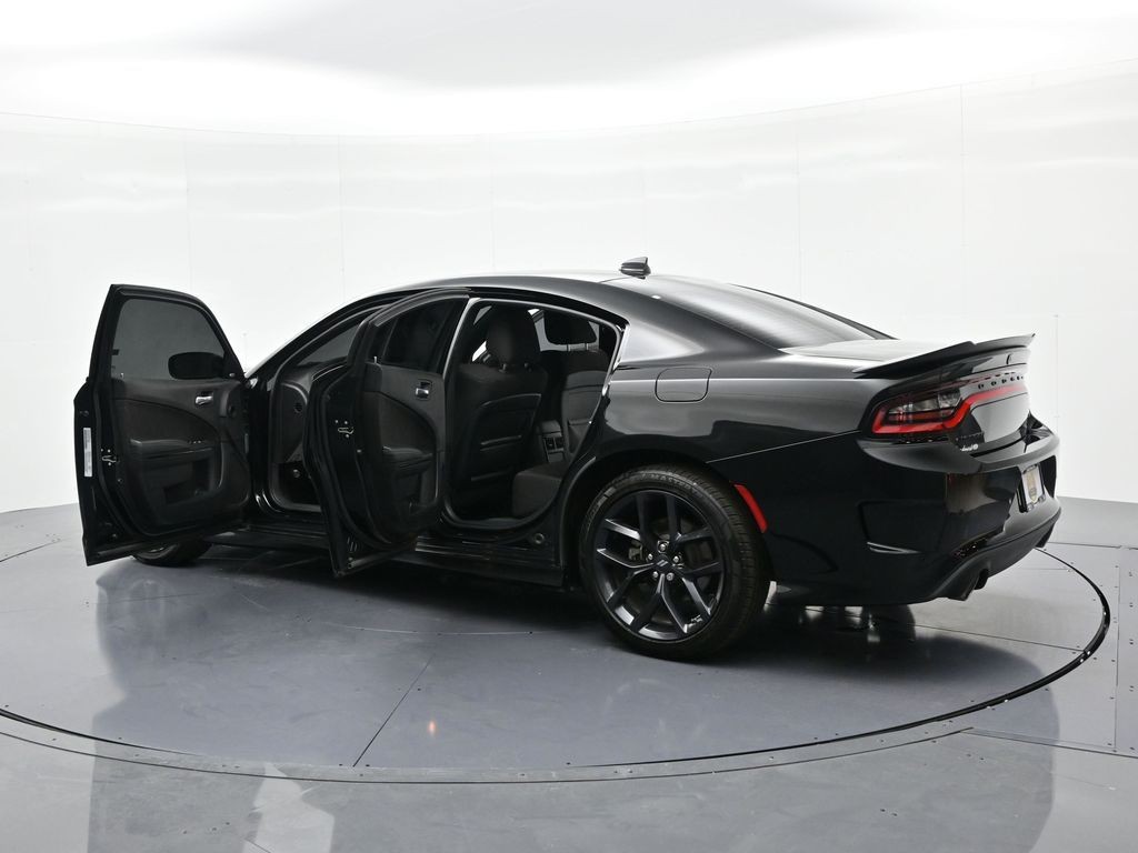 Dodge Charger Vehicle Full-screen Gallery Image 25