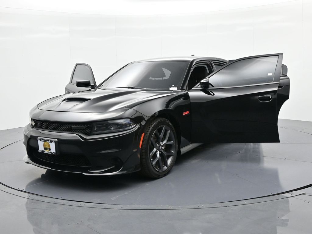 Dodge Charger Vehicle Full-screen Gallery Image 26