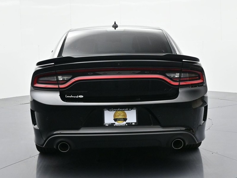 Dodge Charger Vehicle Full-screen Gallery Image 7