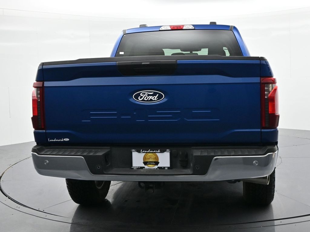 Ford F-150 Vehicle Full-screen Gallery Image 7