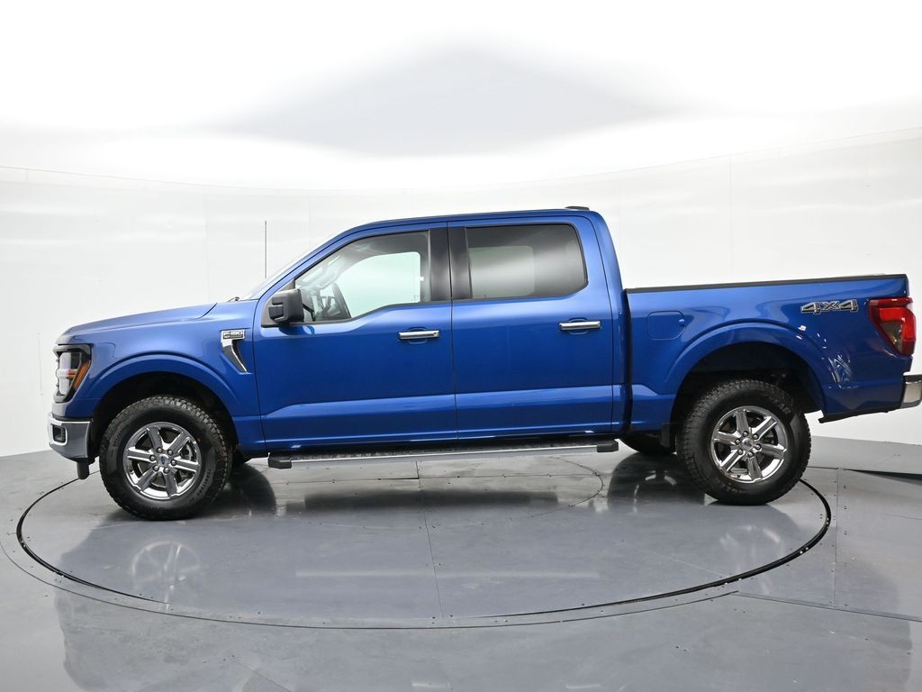 Ford F-150 Vehicle Full-screen Gallery Image 9