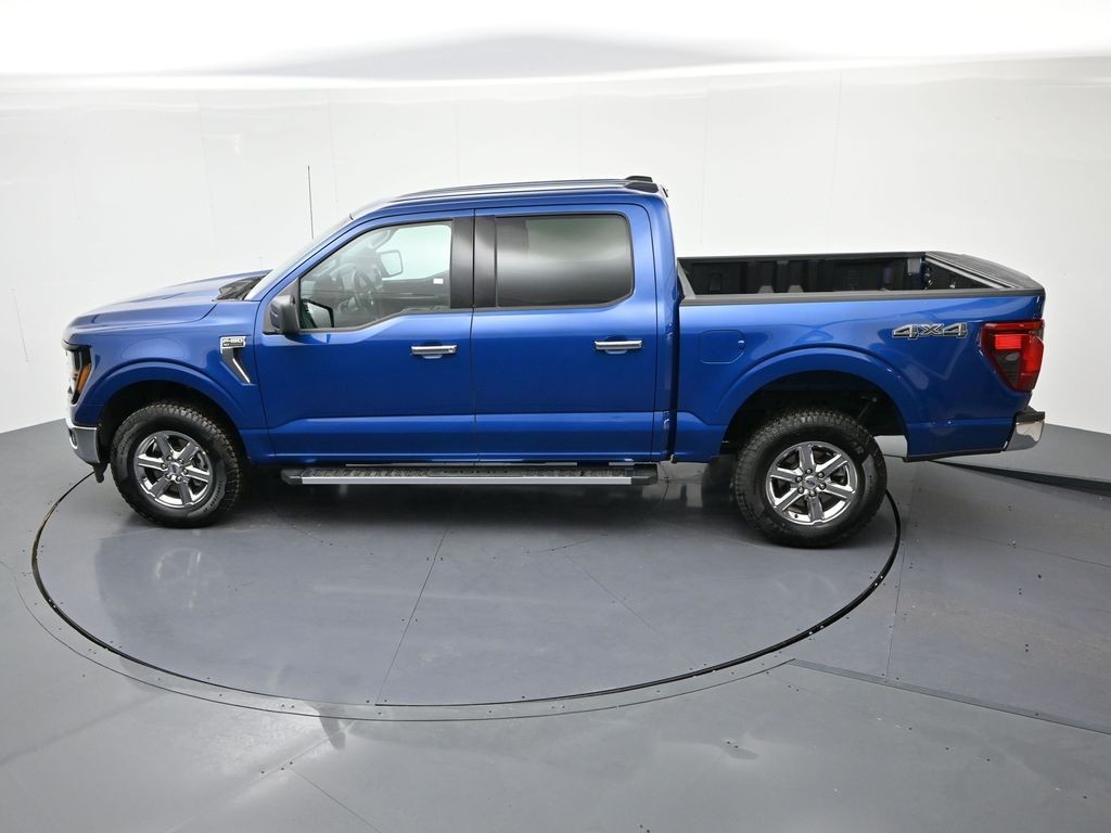 Ford F-150 Vehicle Full-screen Gallery Image 18