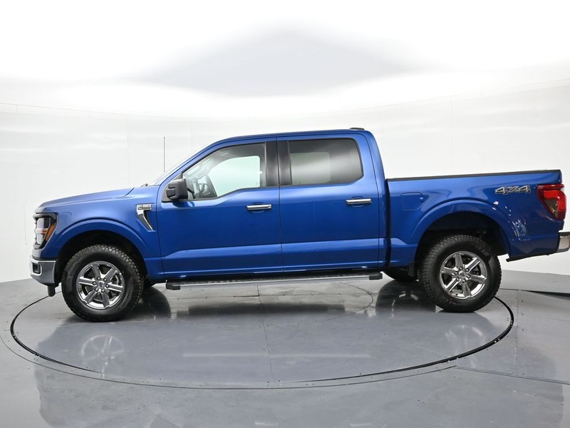 Ford F-150 Vehicle Full-screen Gallery Image 9