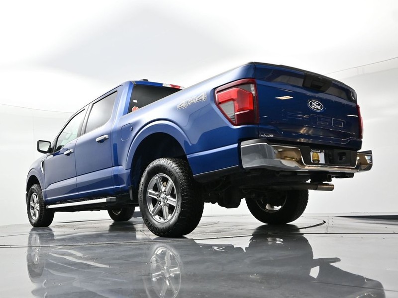 Ford F-150 Vehicle Full-screen Gallery Image 19