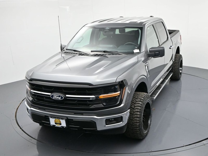 Ford F-150 Vehicle Full-screen Gallery Image 17