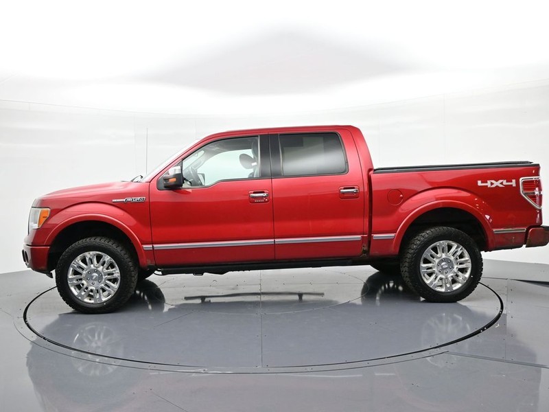 Ford F-150 Vehicle Full-screen Gallery Image 9
