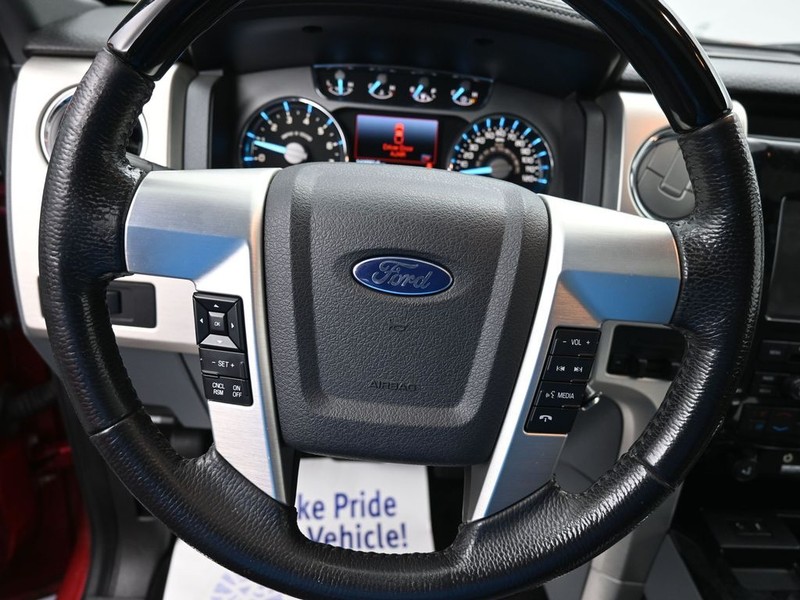 Ford F-150 Vehicle Full-screen Gallery Image 11